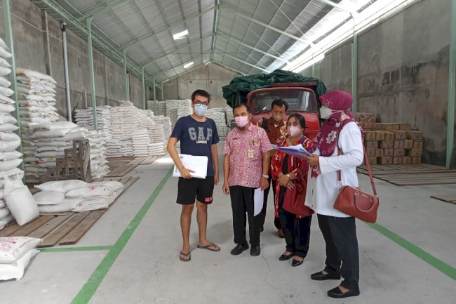 Responsif Kontrol DKUKMP Kabupaten Klaten dalam rangka  kenaikan harga Bahan Pokok (utamanya cabai)