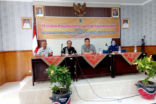 Pelatihan Pengemasan Pada Klaster Makanan Olahan