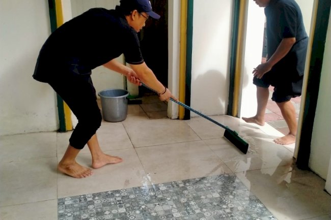 Kegiatan Jumat Bersih