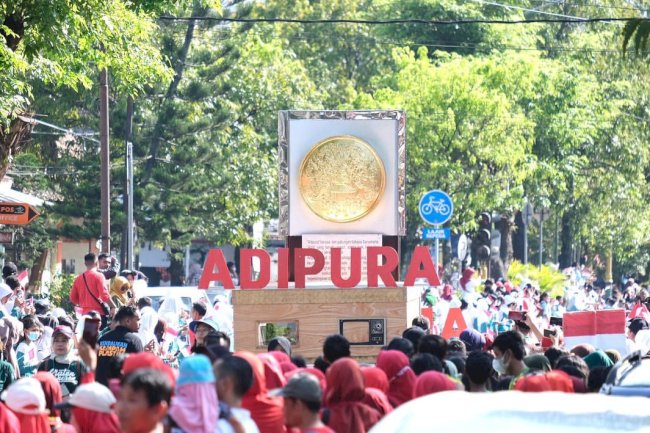 Kirab Adipura