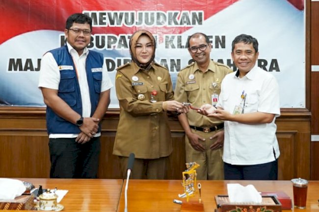 Berita Acara Serah Terima Pengelolaan Sementara Bangunan Pasar Gedhe Klaten