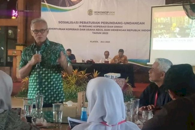 Sosialisasi Kementrian Koperasi dan UKM mengenai Undang-undang Perkoperasian di Merapi Resto