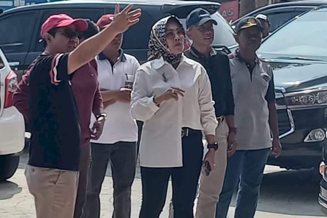 Bupati Klaten meninjau kondisi Pasar Gedhe Klaten