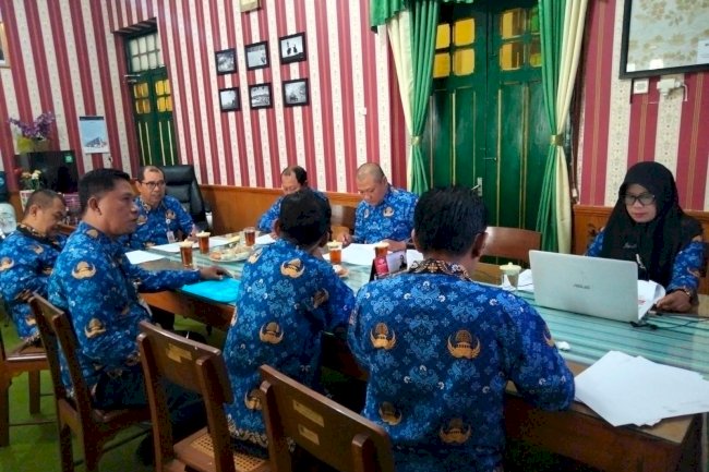 Rapat Koordinasi dan Evaluasi Kinerja Unit Pasar Wilayah V