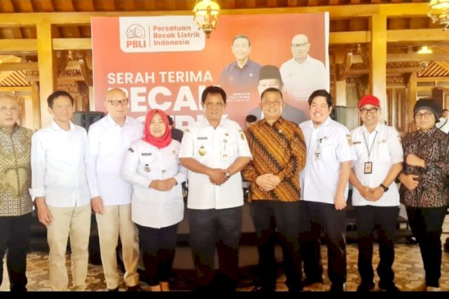Kunjungan Kerja Wakil Menteri UMKM RI Dalam Rangka Menghadiri Acara Persatuan Becak Listrik Indonesia (PBLI) di Kabupaten Klaten