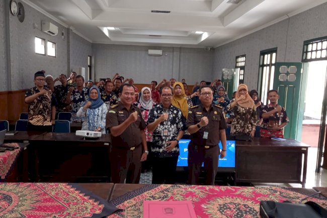 Penerangan Hukum