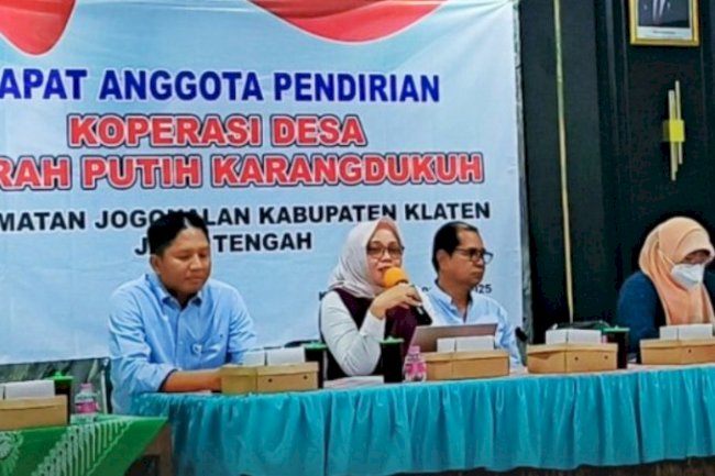 Rapat Anggota Pendirian Koperasi Desa Merah Putih