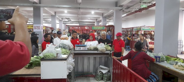 Kunjungan Ibu Bupati Klaten beserta OPD terkait ke Pasar Gedhe Klaten