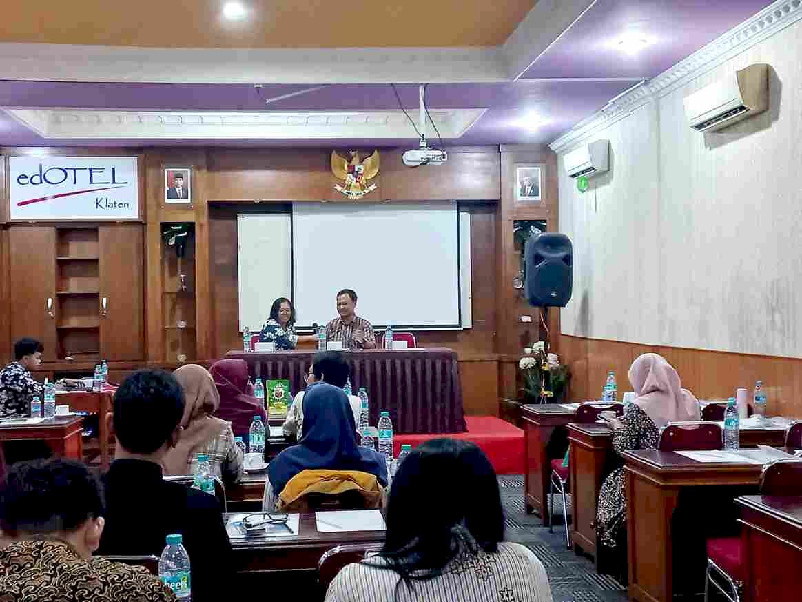 Pelatihan Pengadaan Barang Jasa dan Digital Marketing