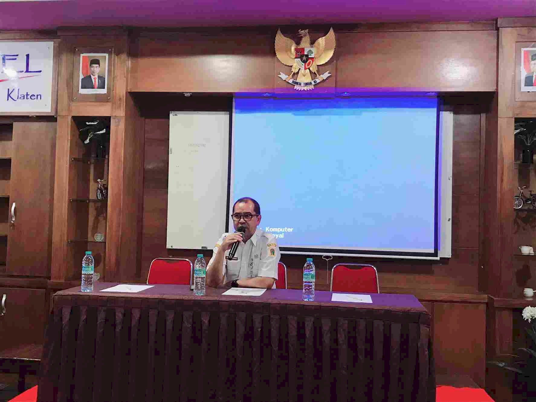 Pelatihan Pengadaan Barang Jasa dan Digital Marketing